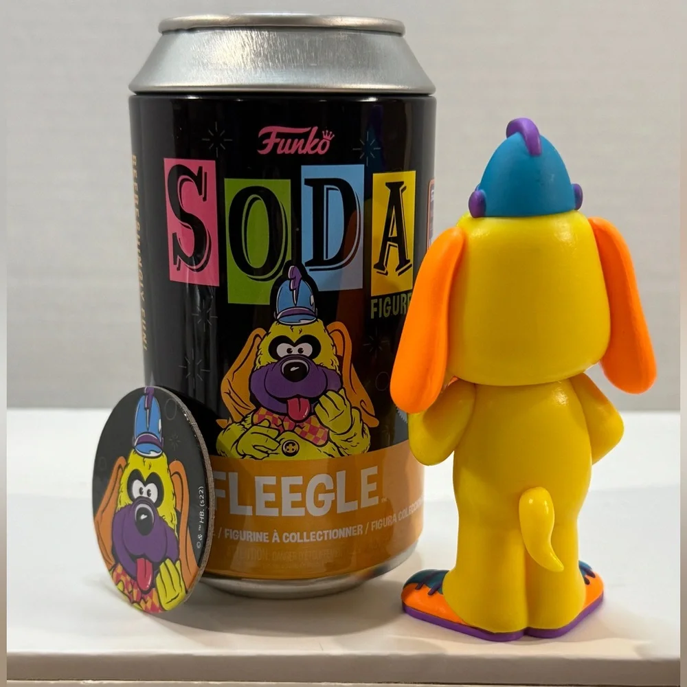 Funko Soda Banana Splits Fleegle glow in the dark. Figurine in bubble wrap. - Picture 2 of 4